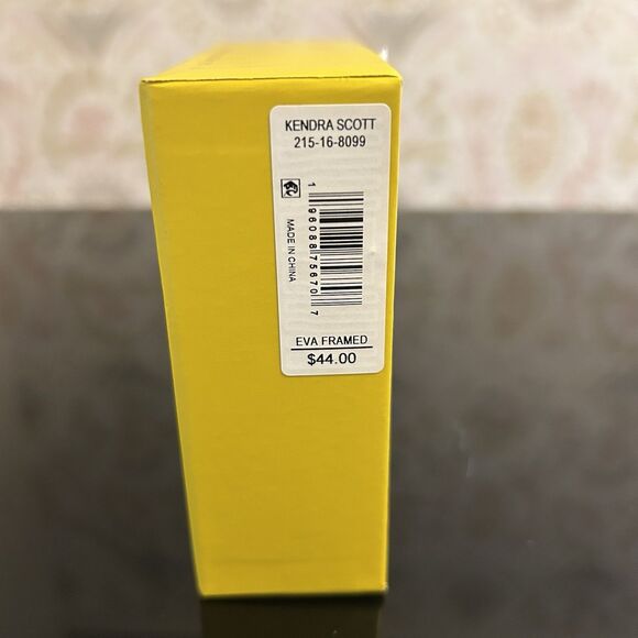 Kendra Scott‎ Eva Framed Pendant Necklace Blue Glass 14k Gold Plated Dainty - Picture 5 of 5